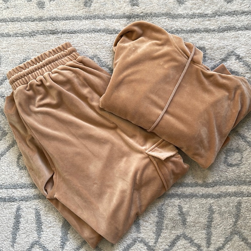 2 piece sweatsuit